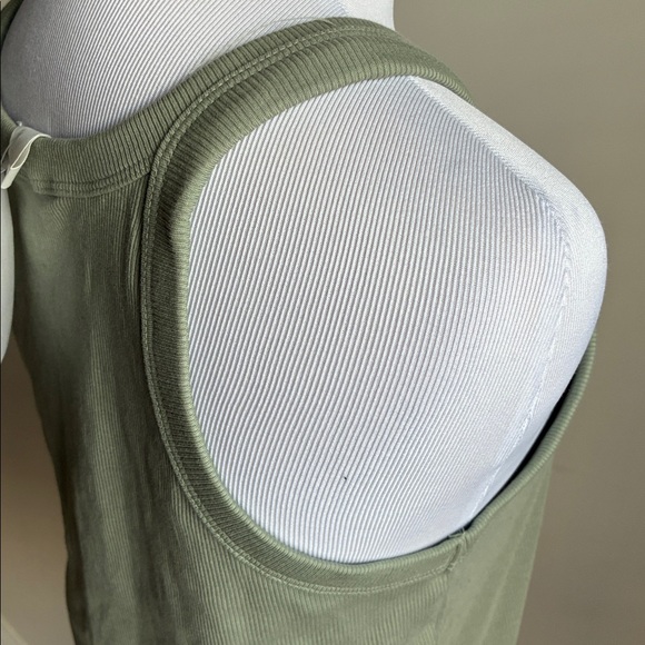 H&M Ribbed Tank Top(13) - Picture 4 of 6